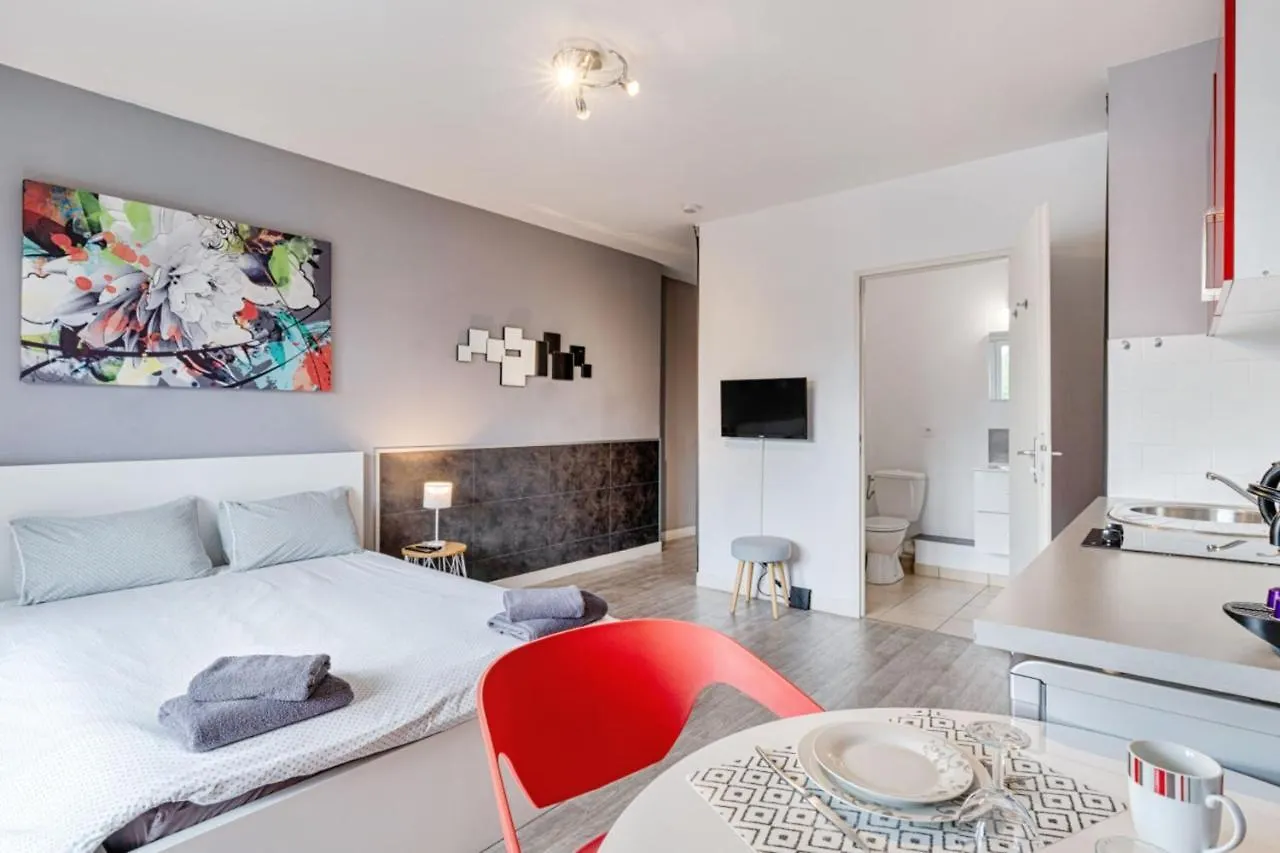 Apartamento Annecy Studio Balcony Close To Old Town